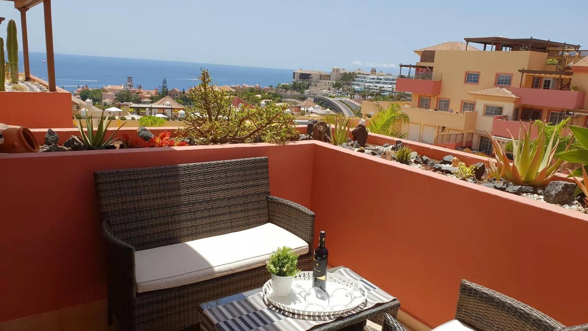 Appartement Mit Grosser Terrasse Und Meerblick Costa Adeje   Costa Adeje (Tenerife)